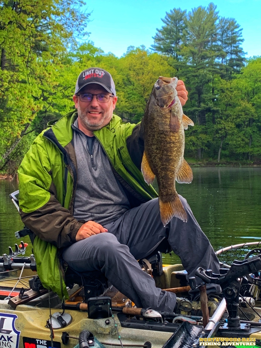 Has anyone here tried small swim jigs for river smallmouth, and if so how  did it go? : r/bassfishing